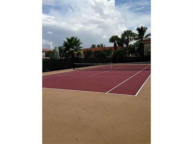 15105 Michelangelo Boulevard - Photo 3