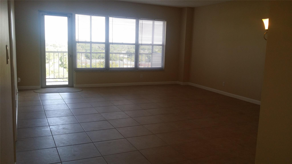 10777 W Sample Road - Photo 3