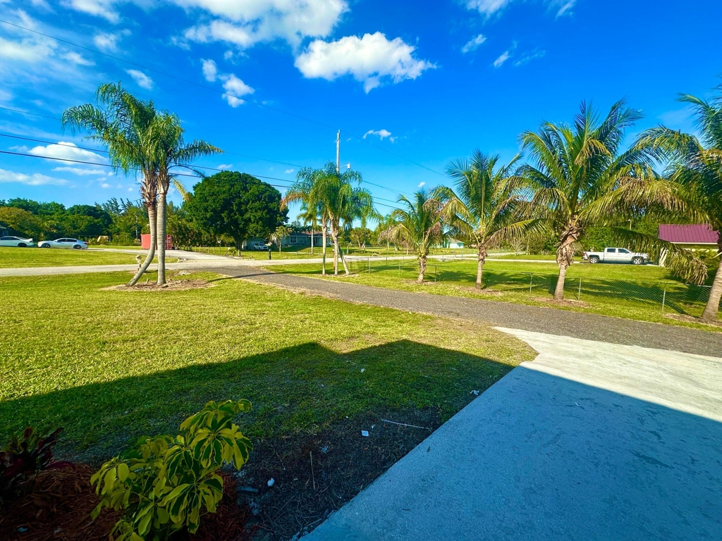 17466 38th Lane N - Photo 8