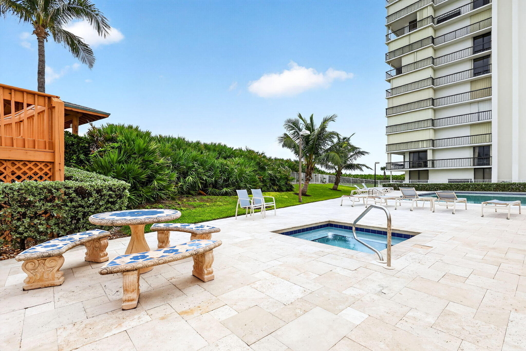 10600 S Ocean Drive - Photo 46