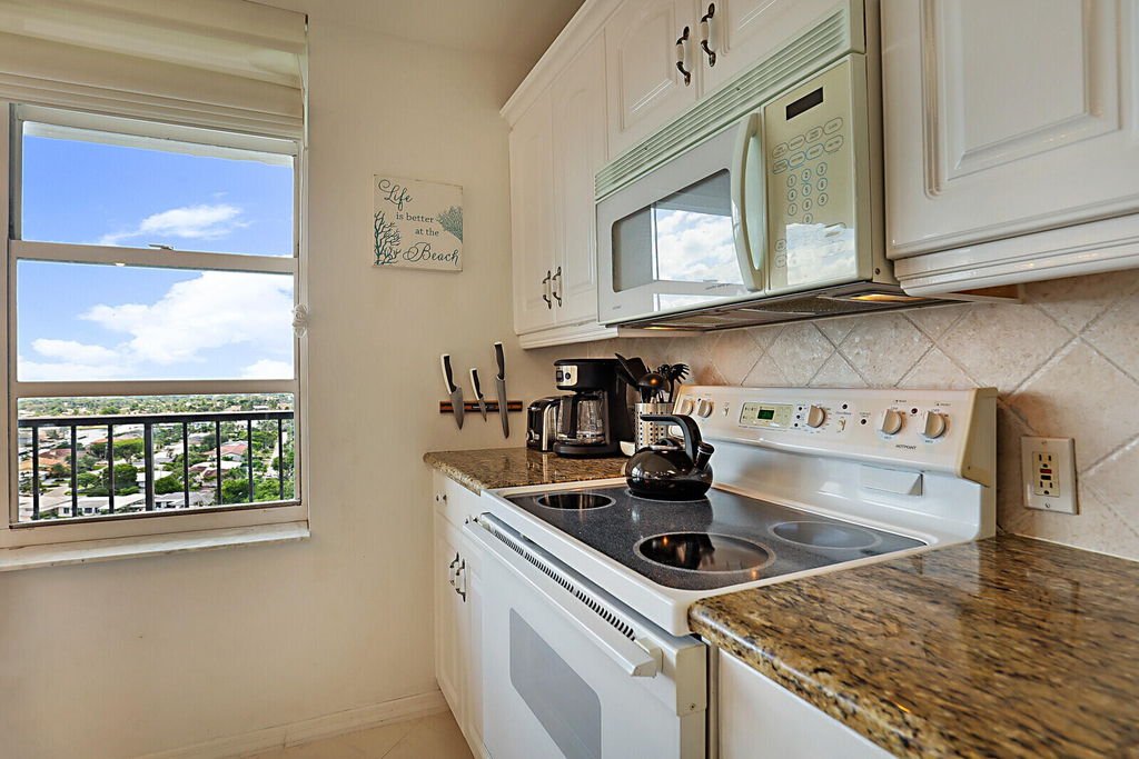 4280 Galt Ocean Drive - Photo 17