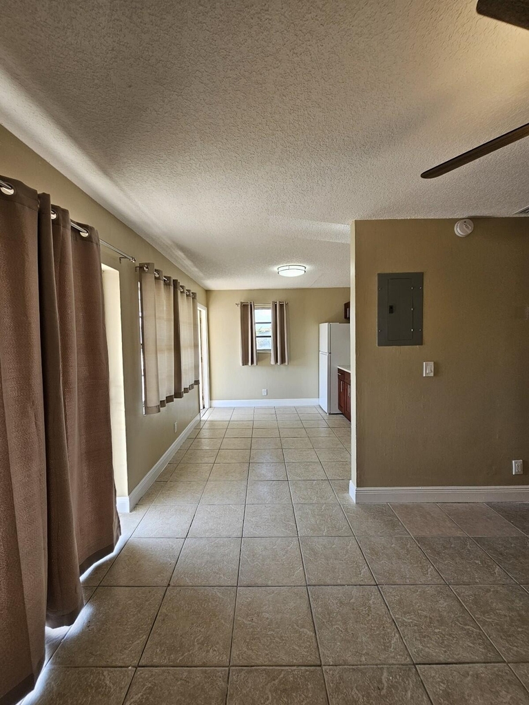 1200 W Blue Heron Boulevard - Photo 6