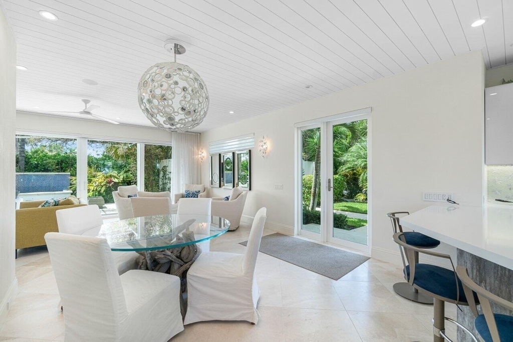 1212 Hillsboro Mile - Photo 10