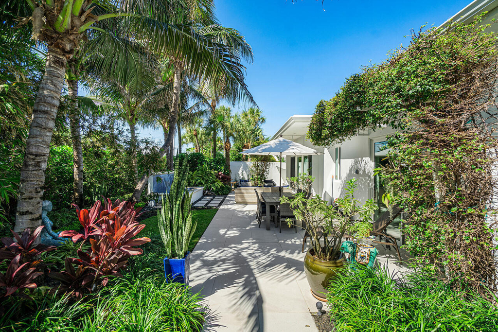 1212 Hillsboro Mile - Photo 27