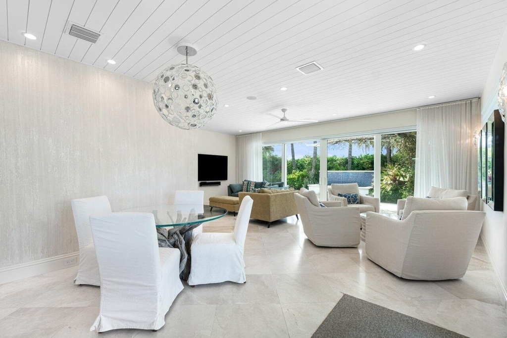 1212 Hillsboro Mile - Photo 11
