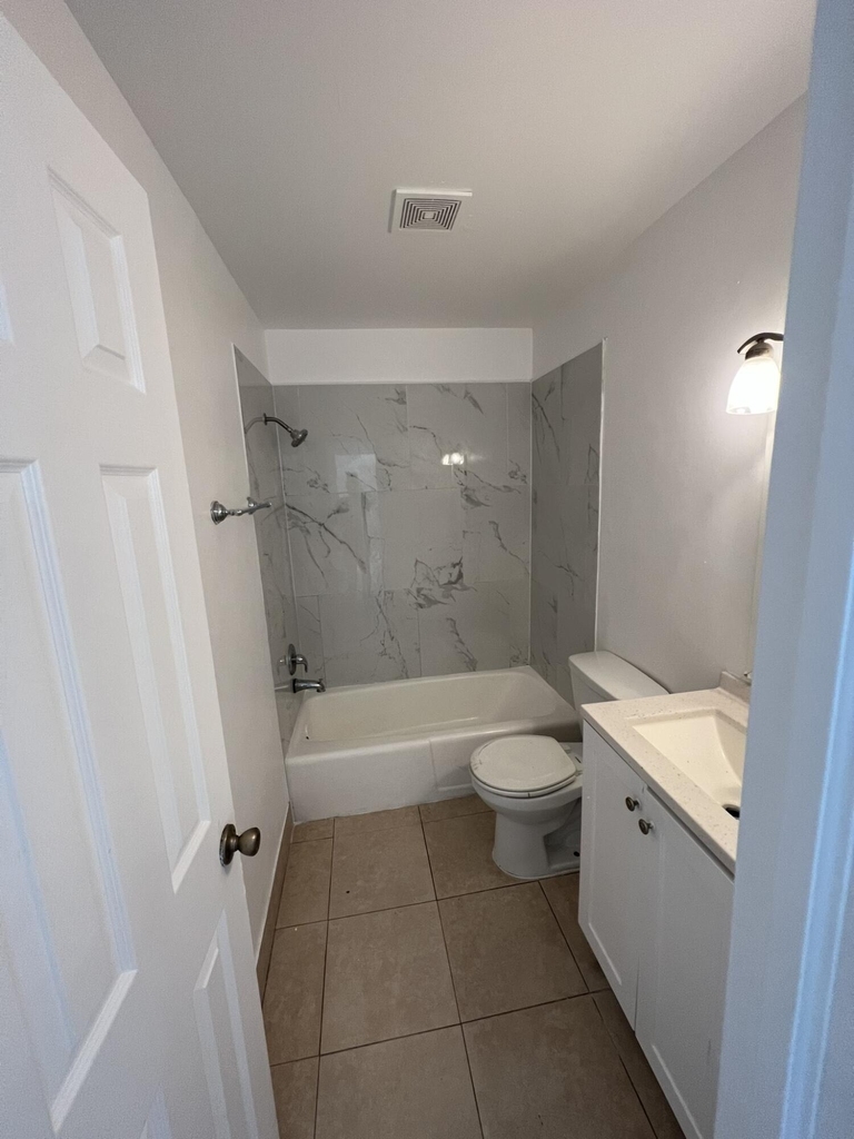 1130 N F Street - Photo 15