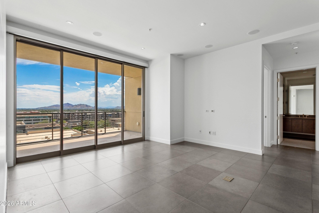 15215 N Kierland Boulevard - Photo 10