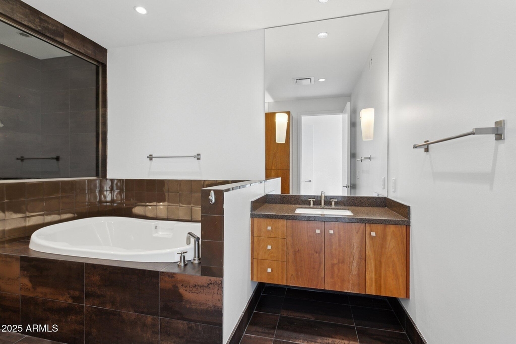 15215 N Kierland Boulevard - Photo 15