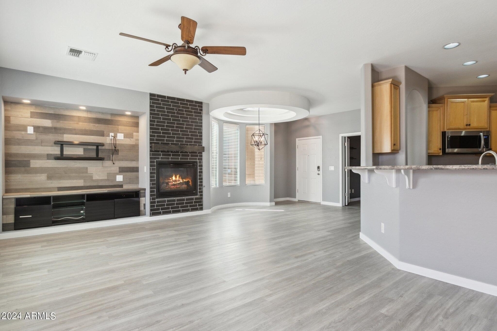7727 S 45th Lane - Photo 6