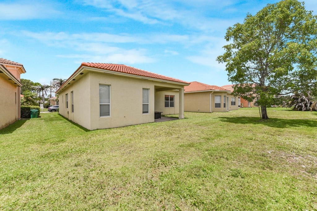5544 Spanish River Road - Photo 23