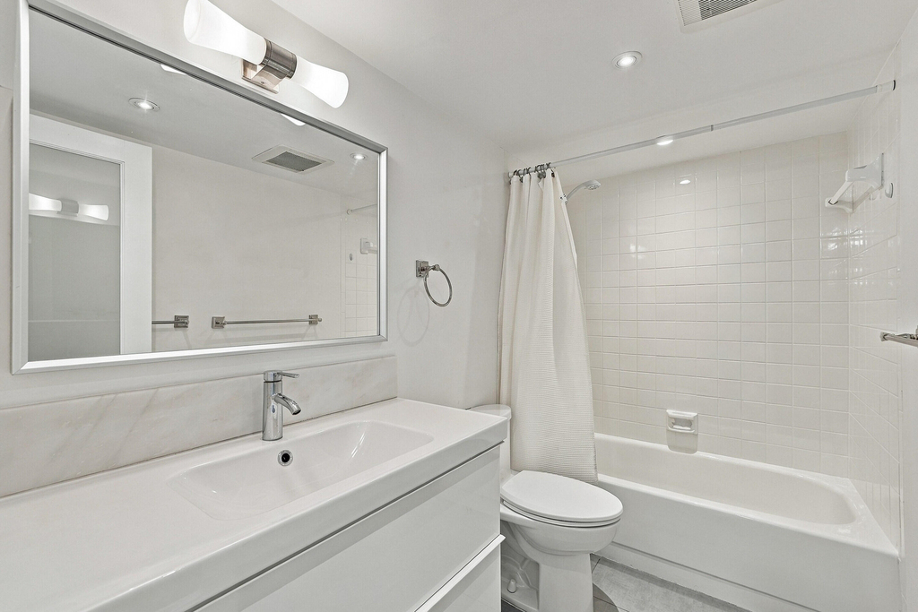 111 Se 3rd Avenue - Photo 7