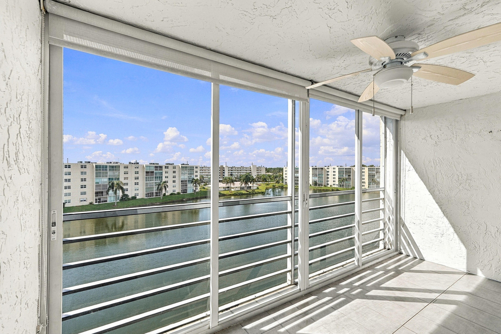111 Se 3rd Avenue - Photo 5