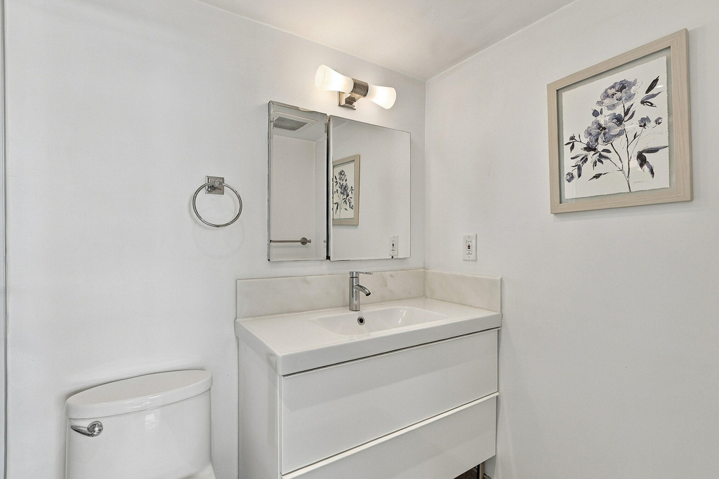 111 Se 3rd Avenue - Photo 11