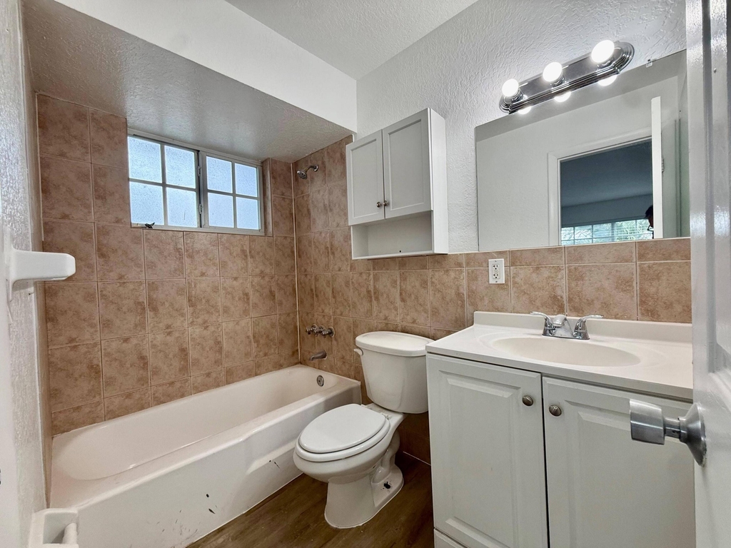 3370 Ne 16th Terrace - Photo 5