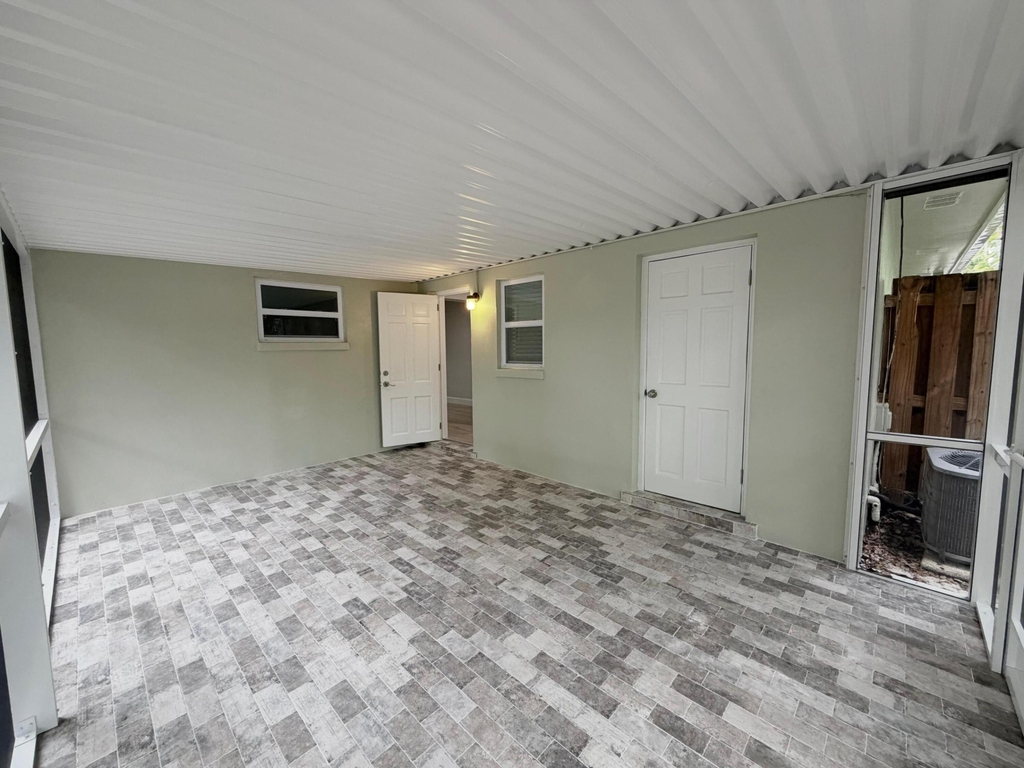 2018 S Waterway Drive - Photo 13