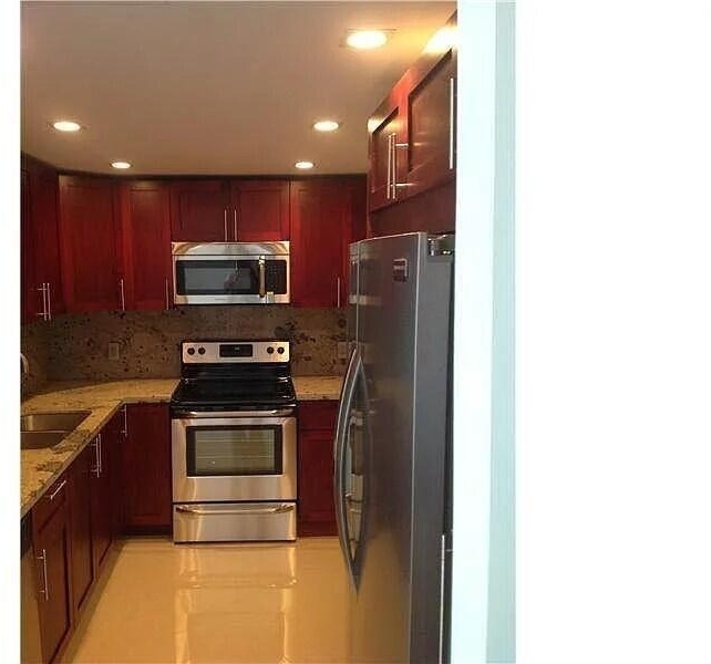 400 Kings Point Drive - Photo 26