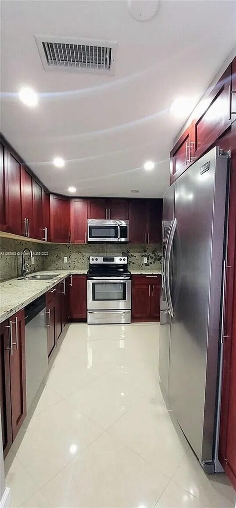 400 Kings Point Drive - Photo 21