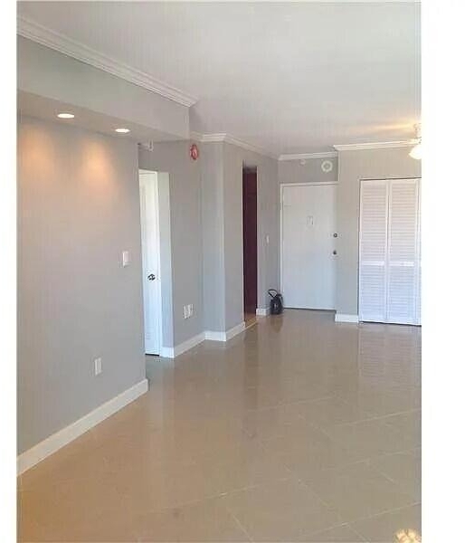 400 Kings Point Drive - Photo 3