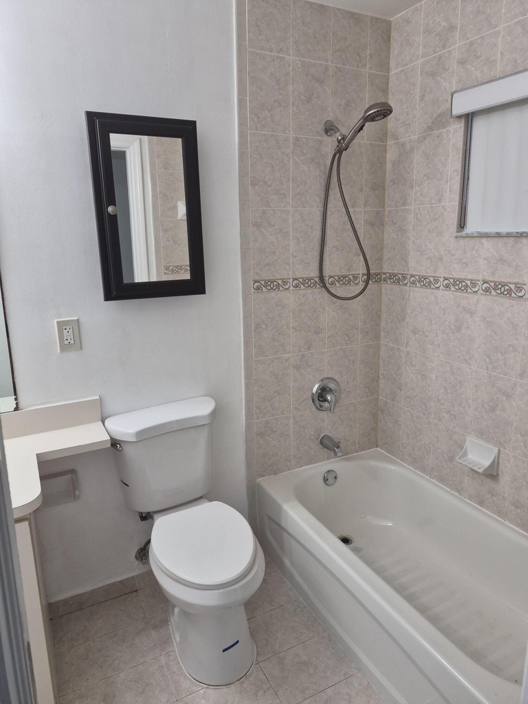 20431 Nw 18th Avenue - Photo 5