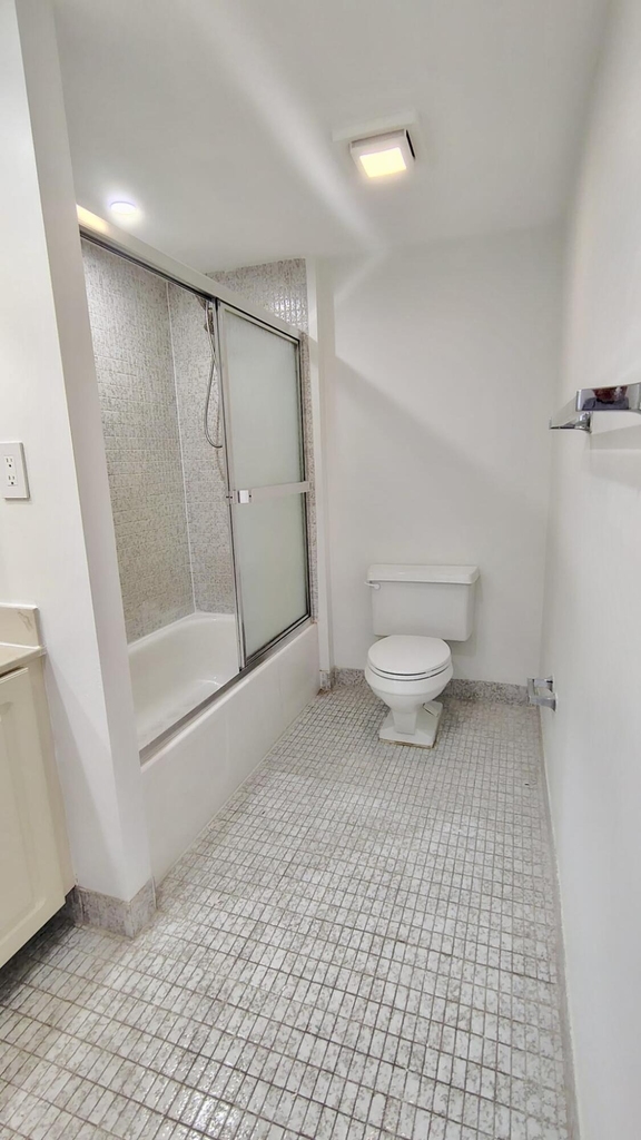 210 174th Street - Photo 12
