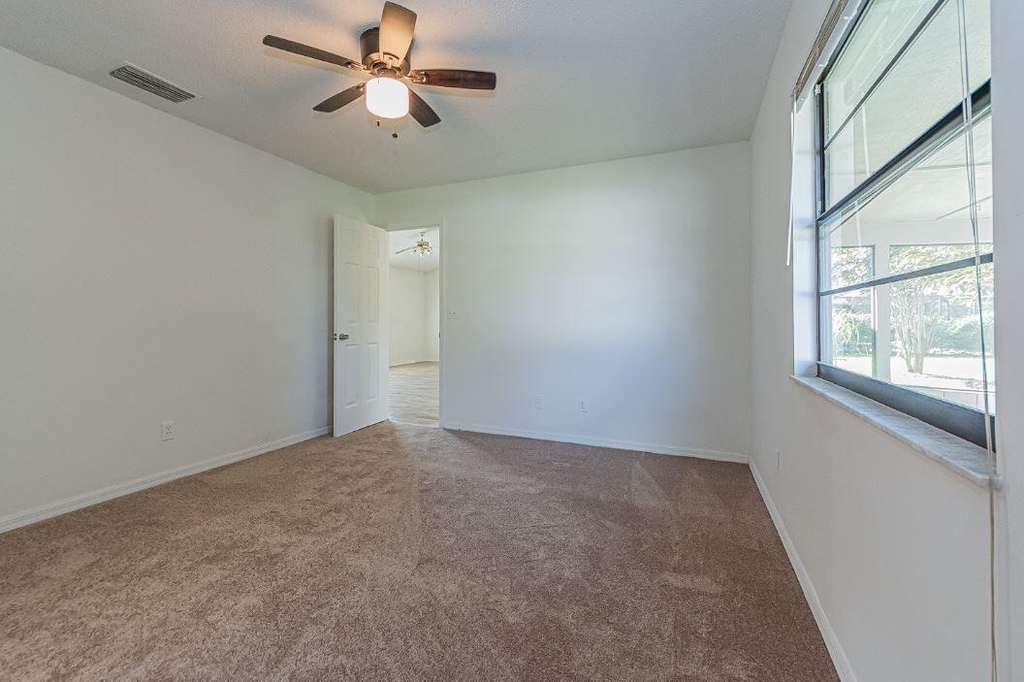 1636 20th Place Sw - Photo 12