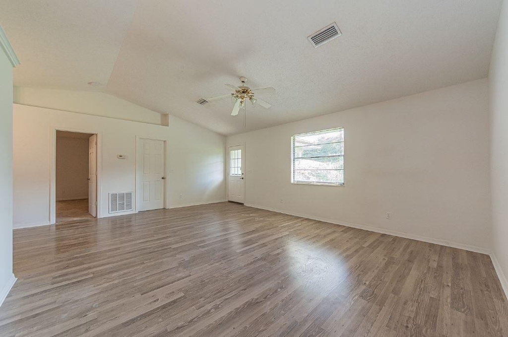 1636 20th Place Sw - Photo 4