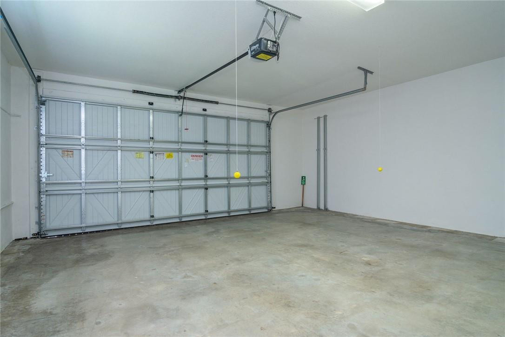 126 Riverwalk Circle E - Photo 29