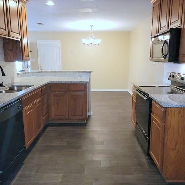 920 Sierra Vista Court - Photo 5