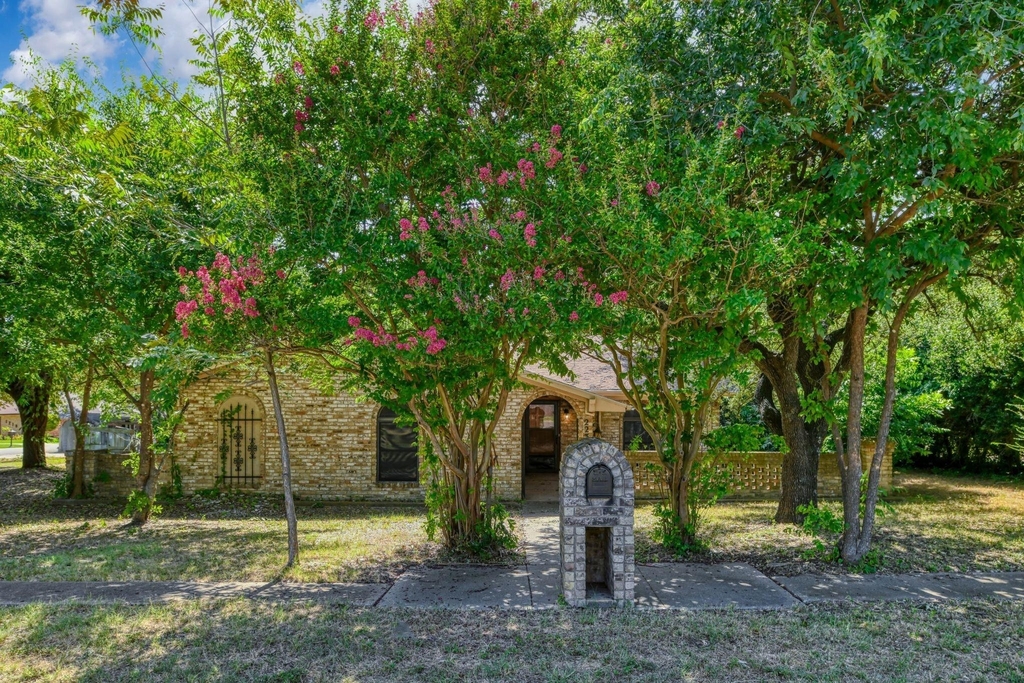 223 S Casa Grande Circle - Photo 0