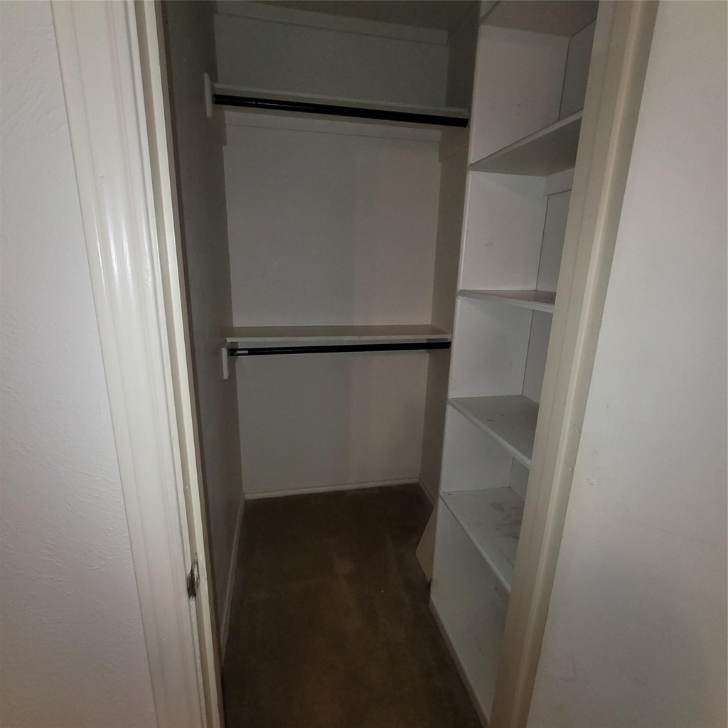 212 W Knox Street - Photo 7