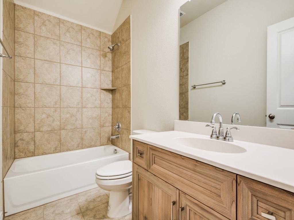 7024 Mapleshade Way - Photo 14