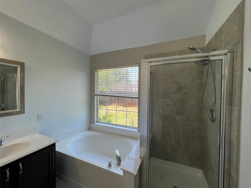 8059 Raleigh Court - Photo 12