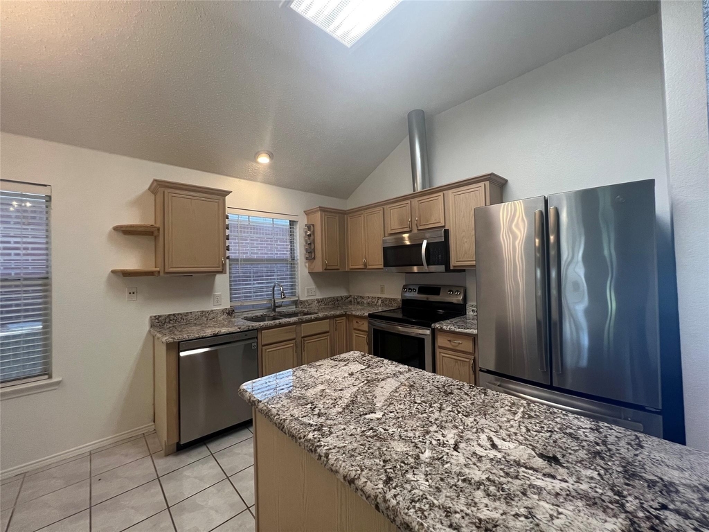 8059 Raleigh Court - Photo 6