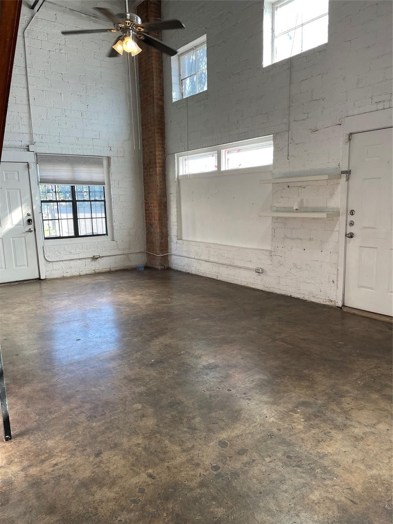 3129 Ross Avenue - Photo 10