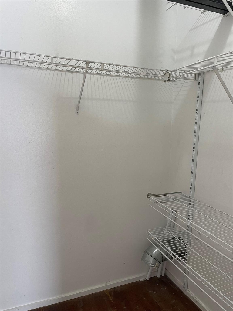 3129 Ross Avenue - Photo 11
