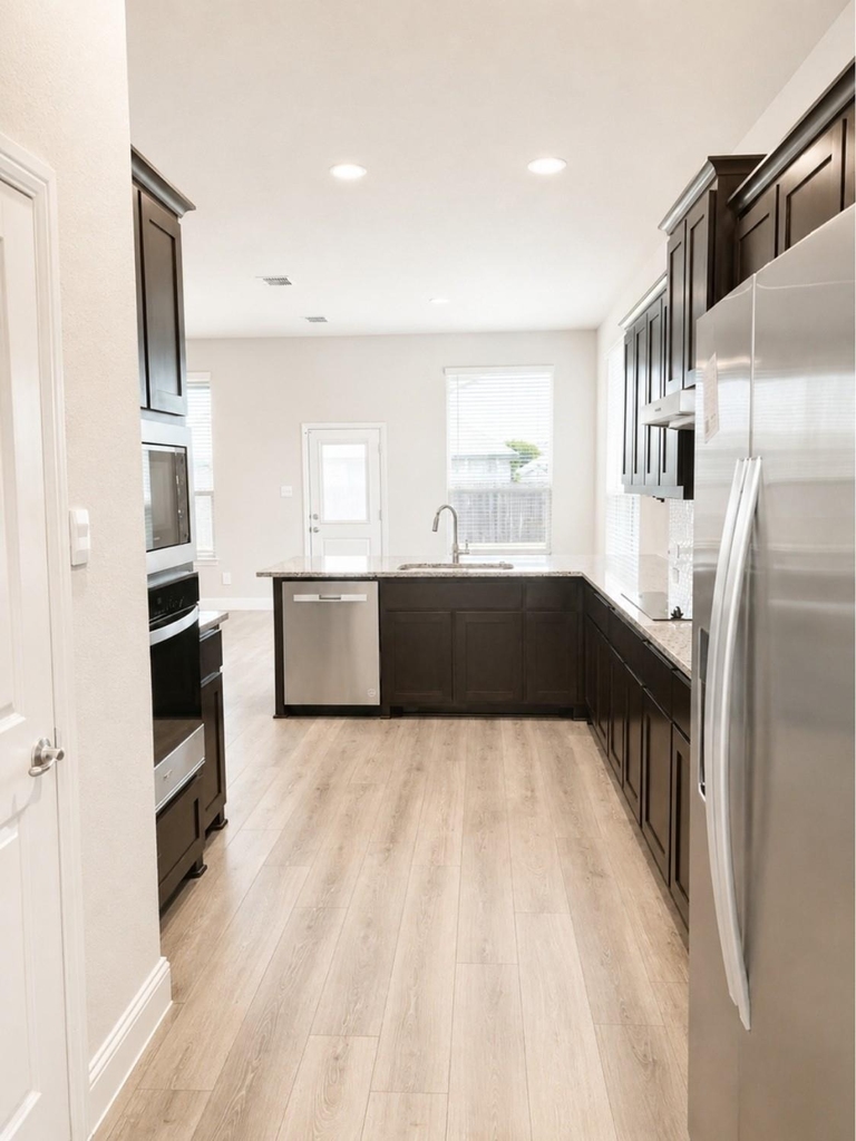 6002 14th Street - Photo 5