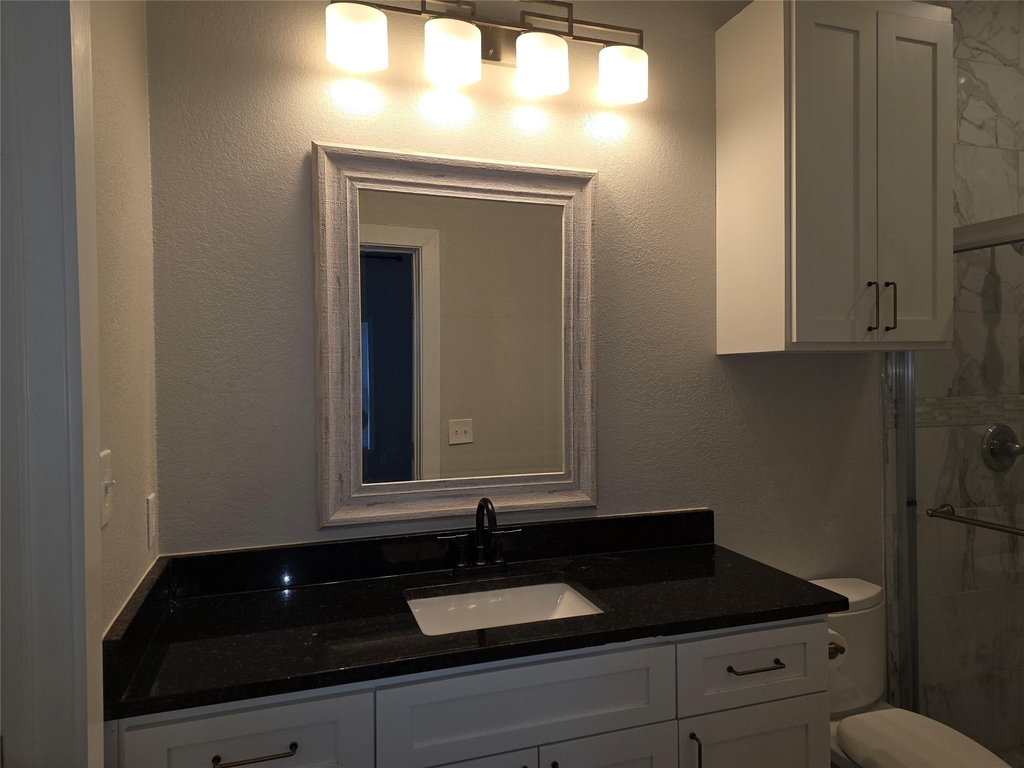 901 S Hall Street - Photo 9