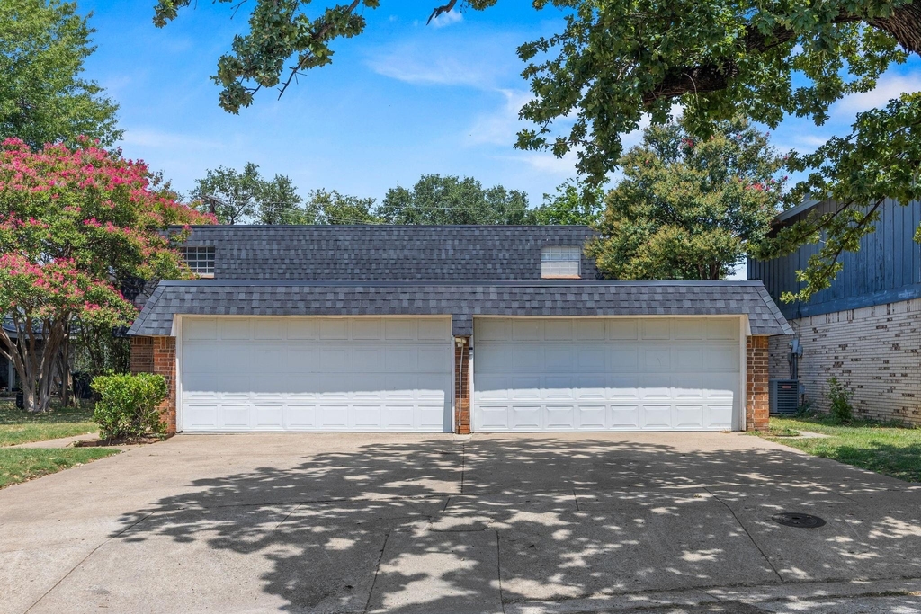 2019 Fleur De Lis Court - Photo 1