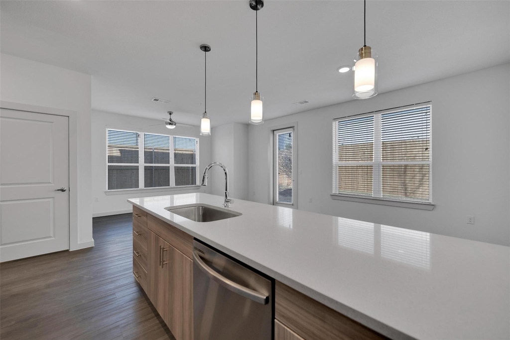 10030 Garland Road - Photo 7