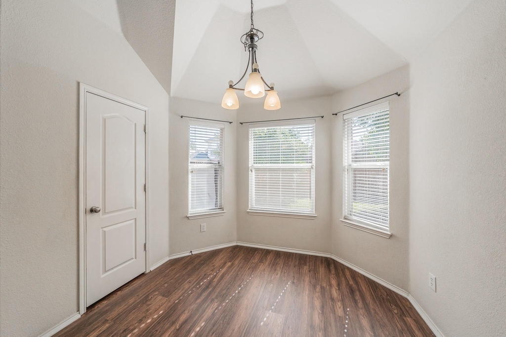 2612 Redcedar Drive - Photo 28