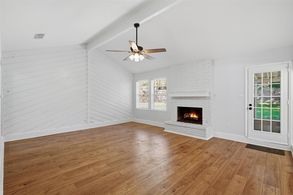 5917 Pleasant Hill Drive - Photo 10