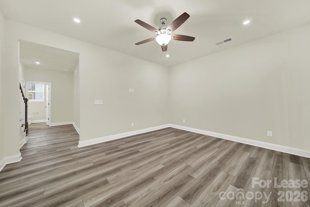 1532 Cedar Tree Drive - Photo 9