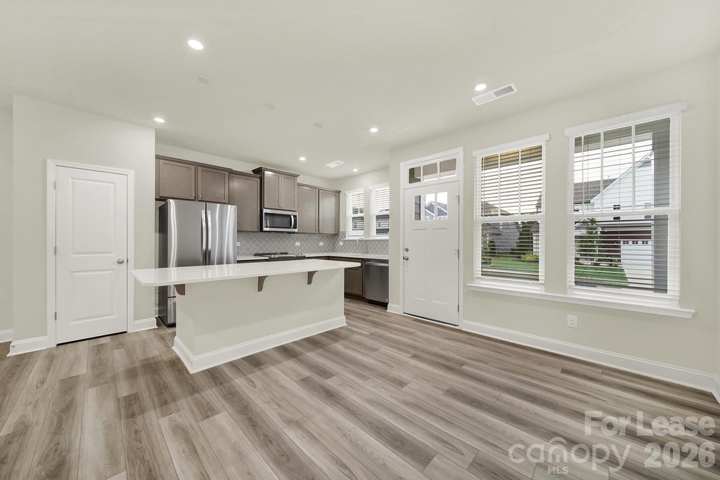1532 Cedar Tree Drive - Photo 4