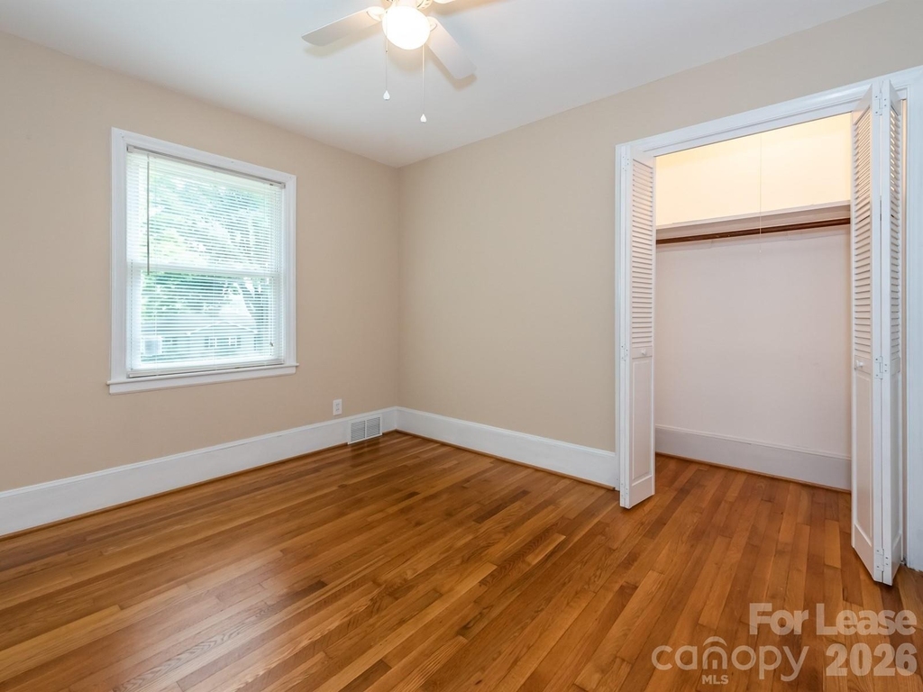 1301 N Sharon Amity Road - Photo 16