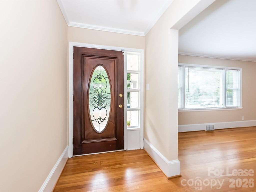 1301 N Sharon Amity Road - Photo 3
