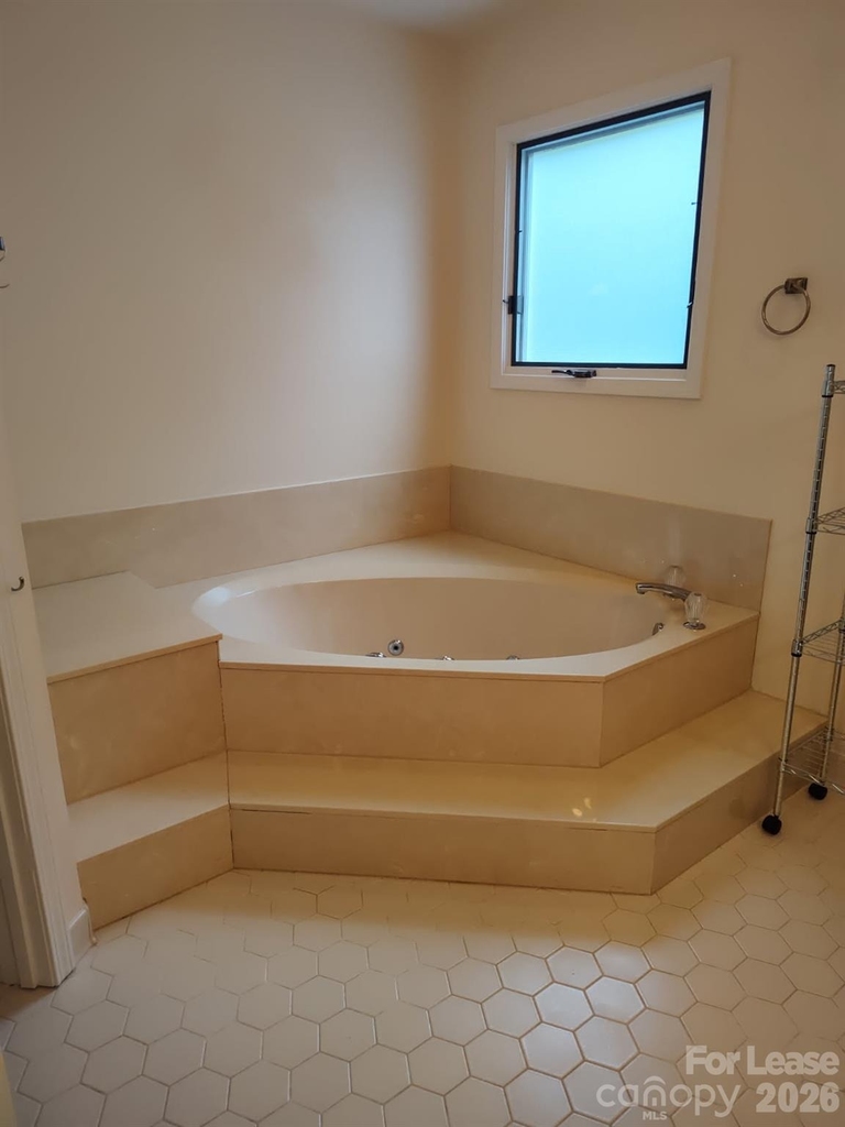 111 Bluffview Lane - Photo 9