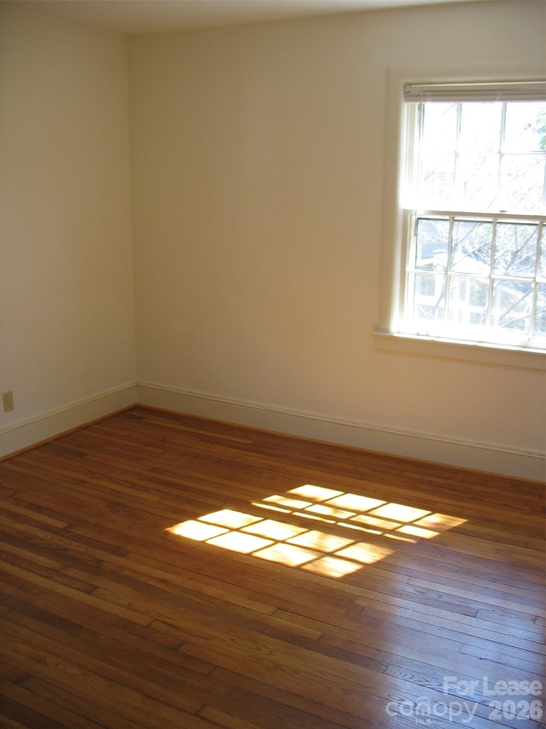 3043 Park Road - Photo 3