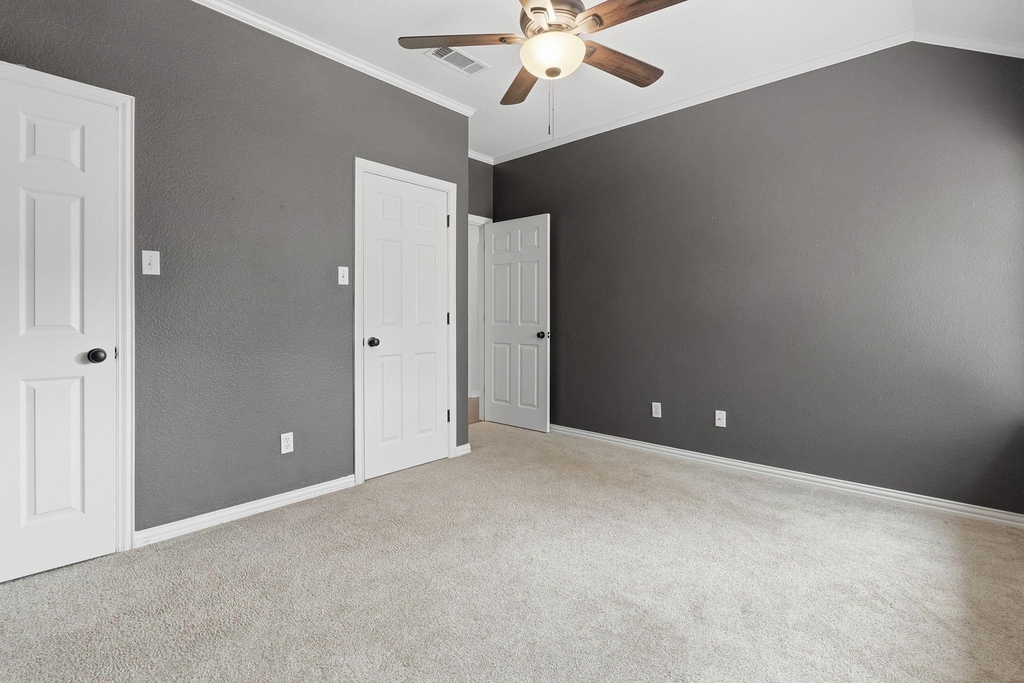 6107 Volunteer Place - Photo 28