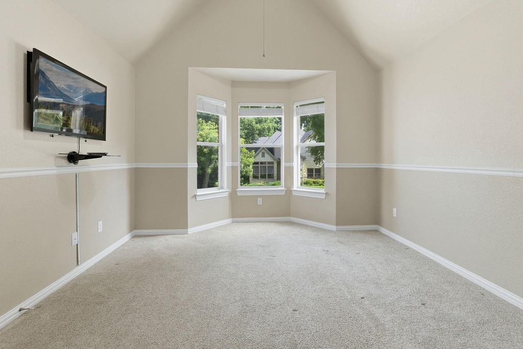 6107 Volunteer Place - Photo 31