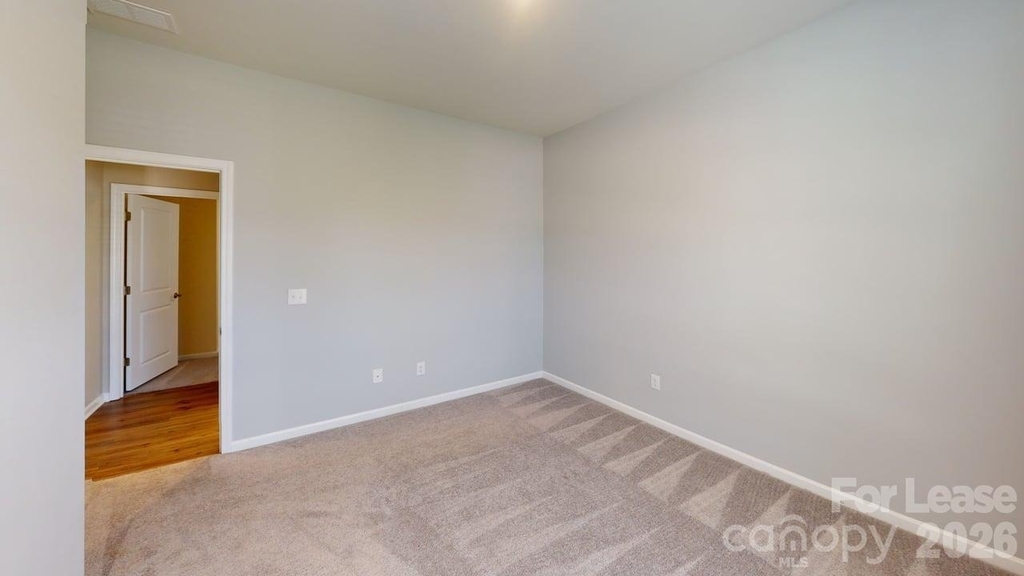 139 Pampas Place - Photo 16